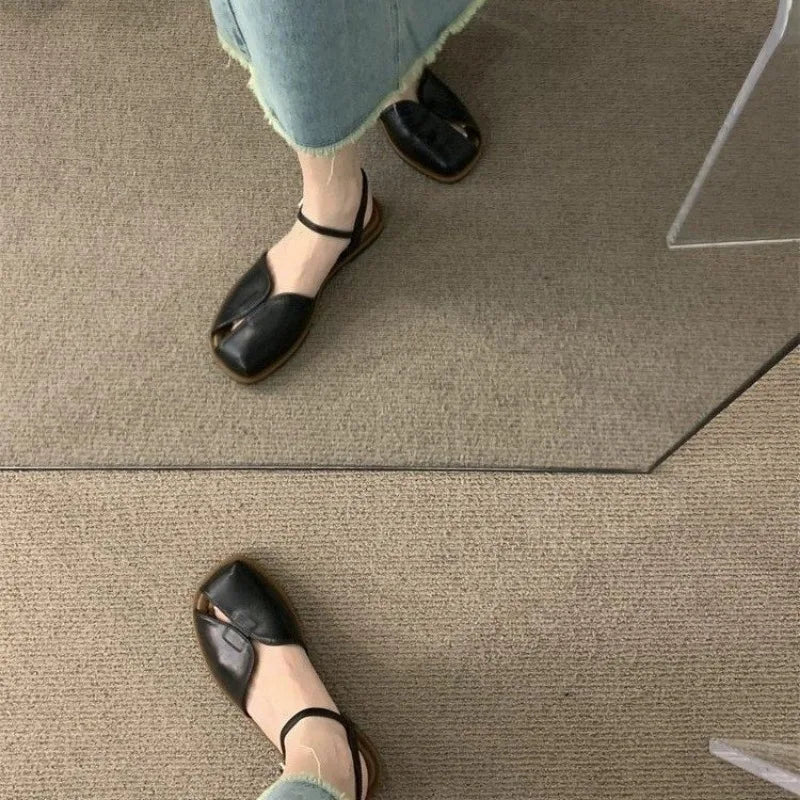 סנדלים אלגנטיים- MONROE