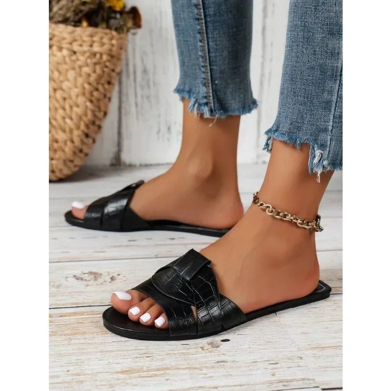 כפכפי עור אלגנטיים- NARA